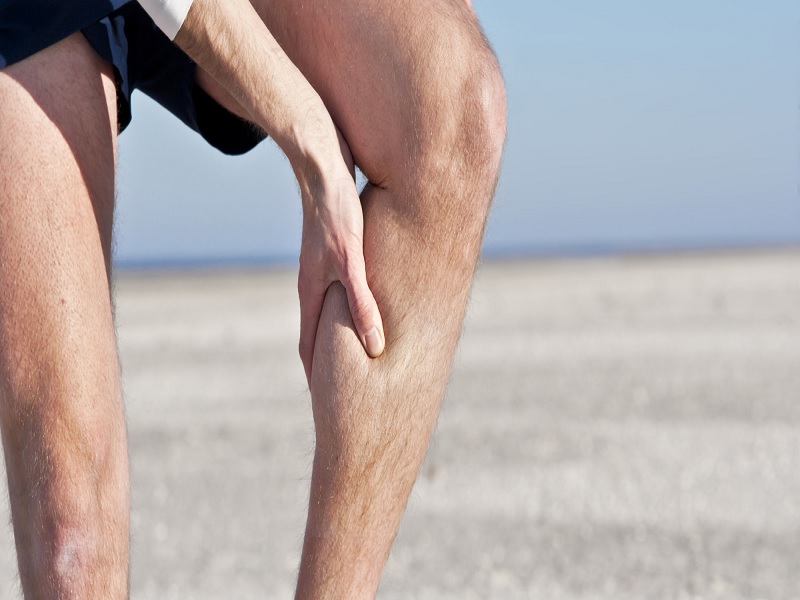 Слабость в ногах у мужчины причины. Мышечная слабость. Мышечная усталость.